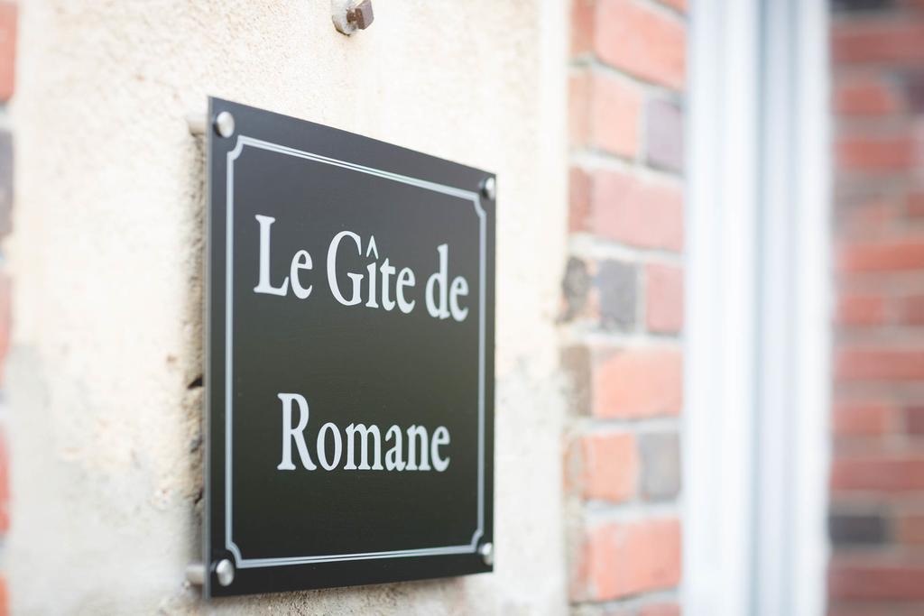 비나이 Le Gite De Romane Domaine Du Vendangeoir 빌라 외부 사진